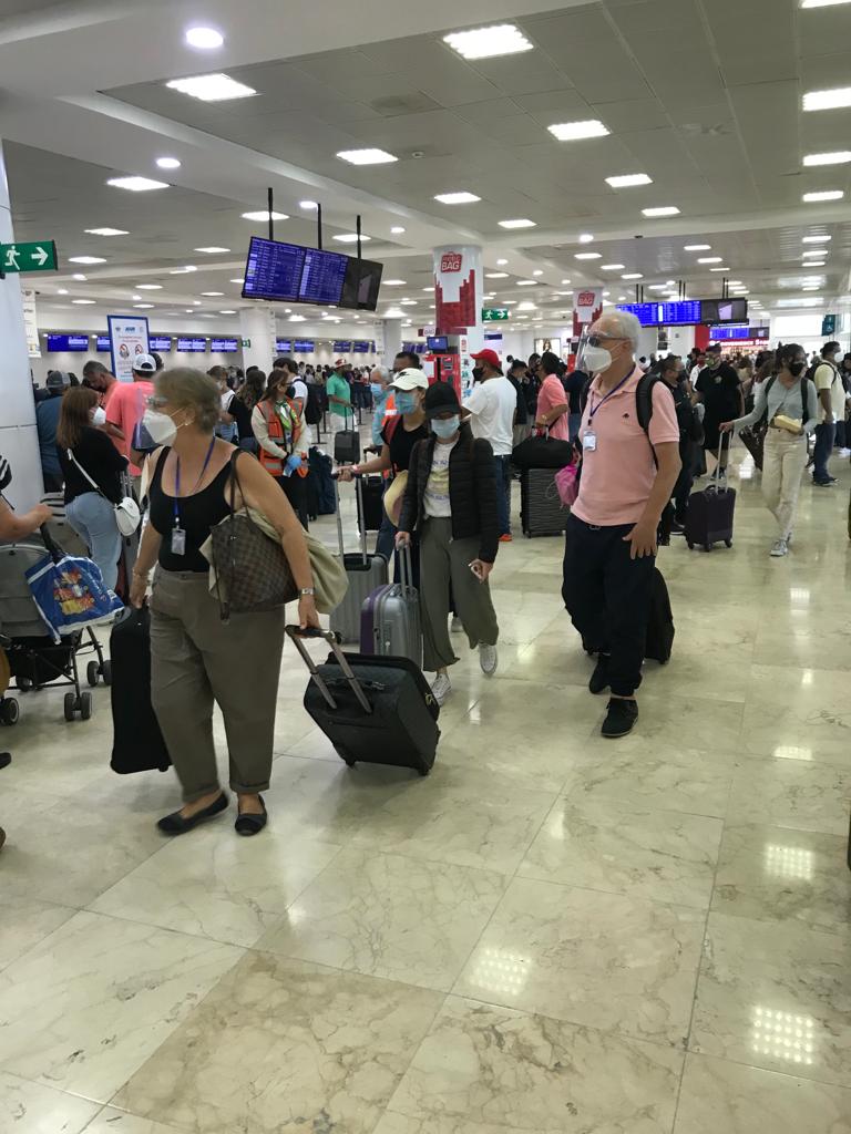 Cancún líder nacional en captación de asientos de avión procedente del extranjero.