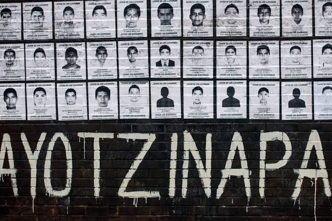 Detienen al ex procurador Jesús Murillo Karam, autor de “La Verdad Histórica” del caso Ayotzinapa.