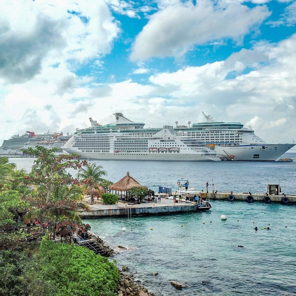 Cozumel cierra el 2022 como el mejor destino de cruceros de lujo 