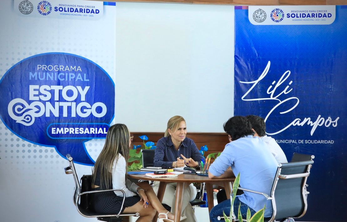 Lili Campos realiza "Estoy Contigo" para empresarios