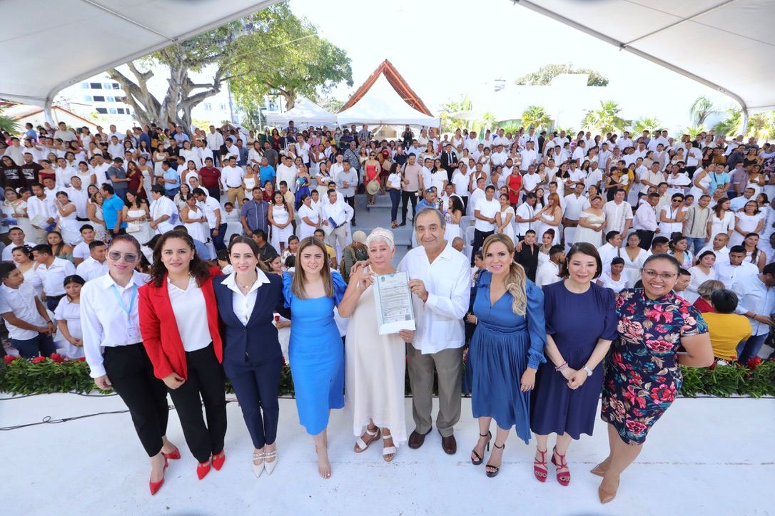 Atestigua Lili Campos boda de 280 parejas en Playa del Carmen y Puerto Aventuras. 