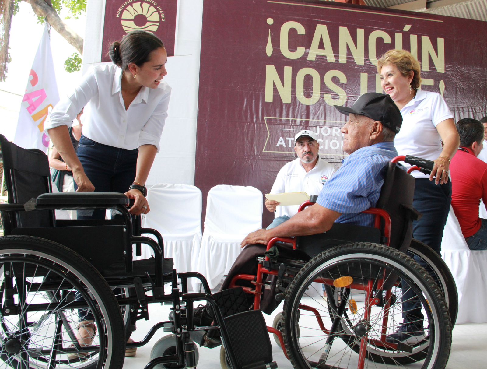 Resalta Ana Paty Peralta a primeros pobladores “Cancún nos une”