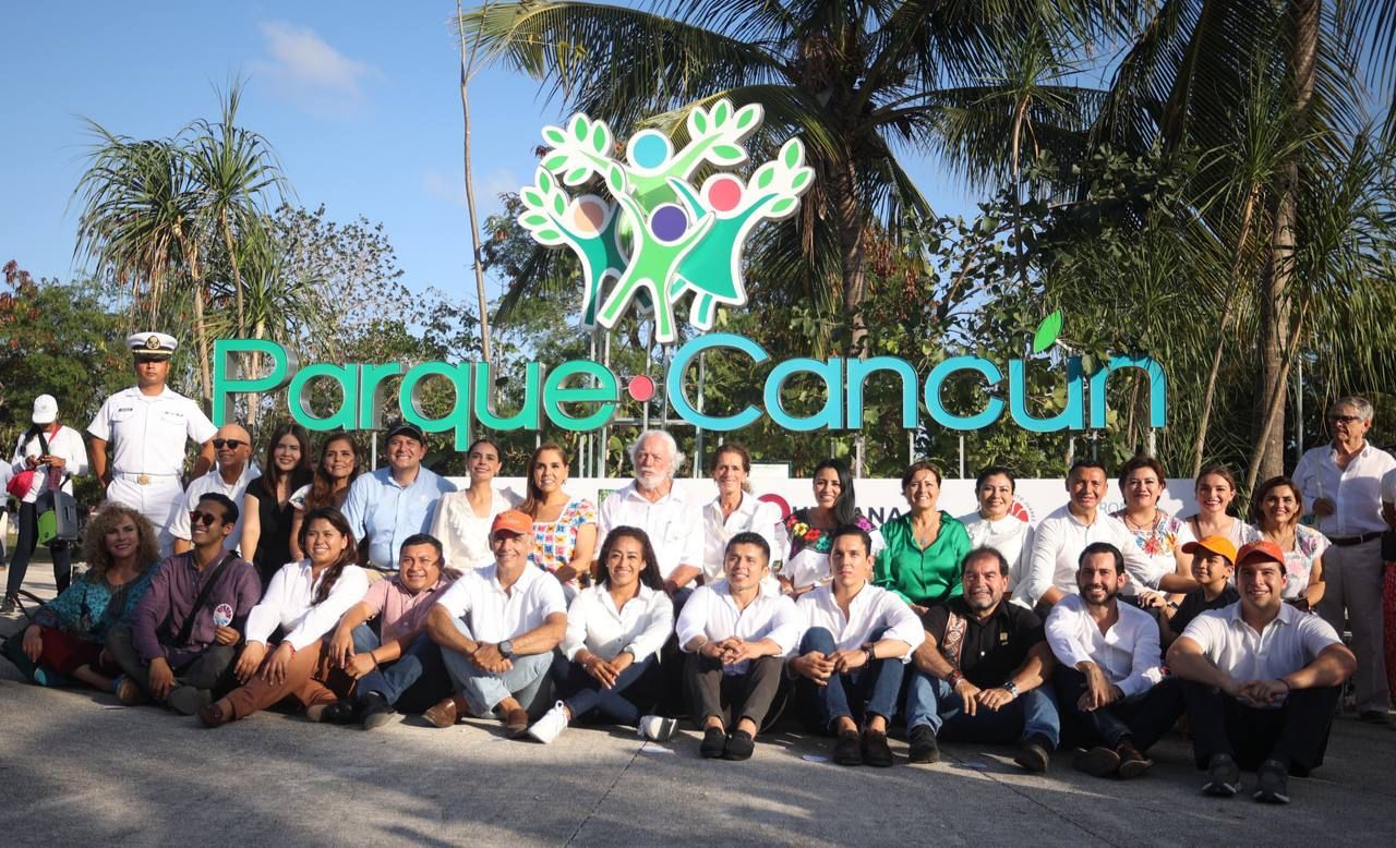 Inician festejos del 53 aniversario con inauguración del Parque Cancún