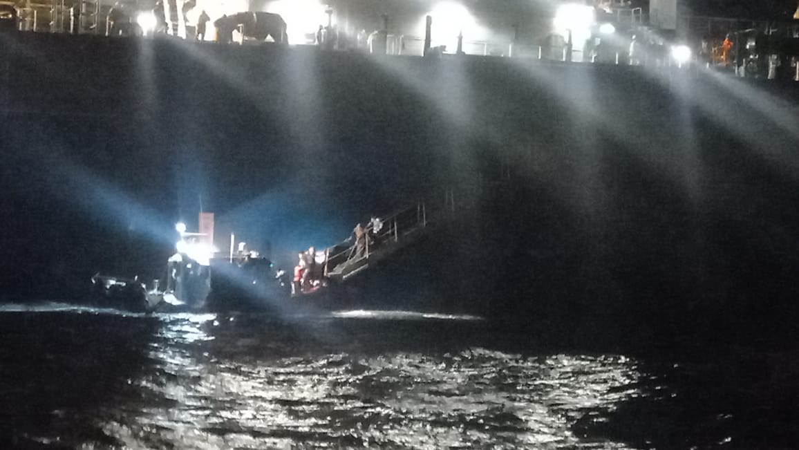 Rescata Marina a 34 náufragos extranjeros en aguas de Quintana Roo