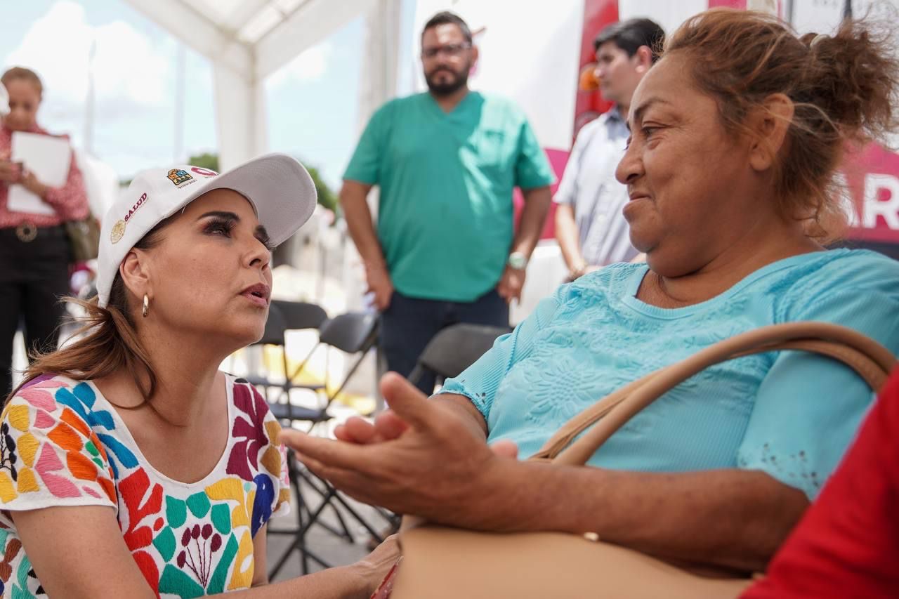 Mara Lezama supervisa caravanas de salud en zona continental de Isla Mujeres