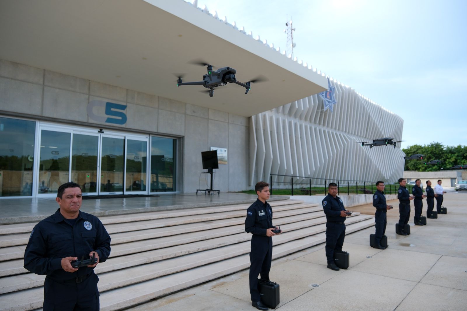 Mara Lezama Espinosa dispuso la incorporación de uso de drones en apoyo a las labores de investigación y situaciones de emergencia