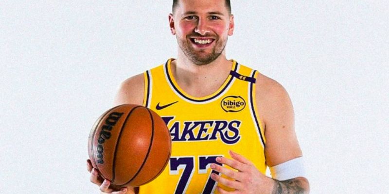 Luka Doncic debuta hoy con los Lakers